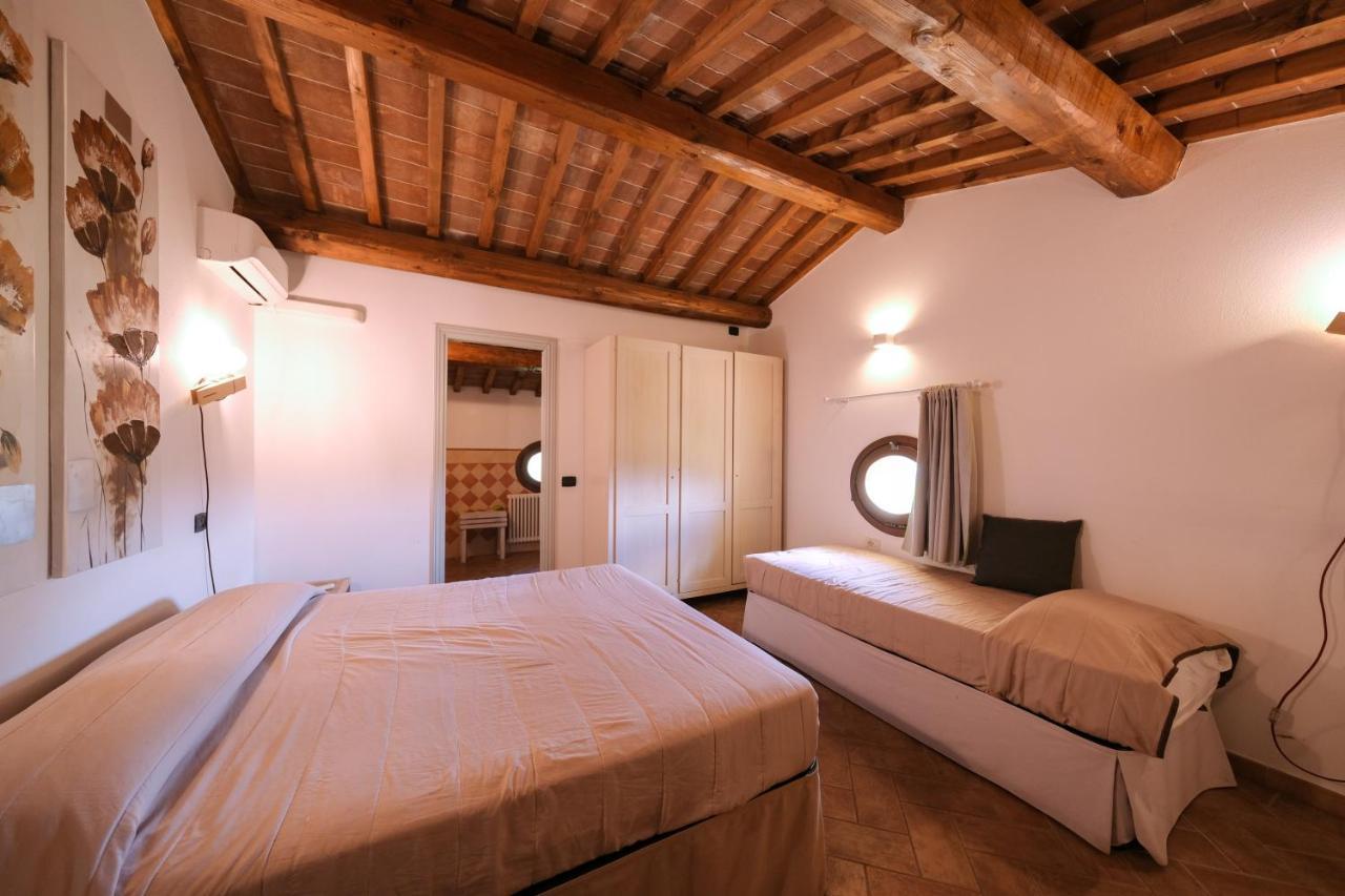 Il Poggio Di San Ruffino Hotel Lari Kültér fotó